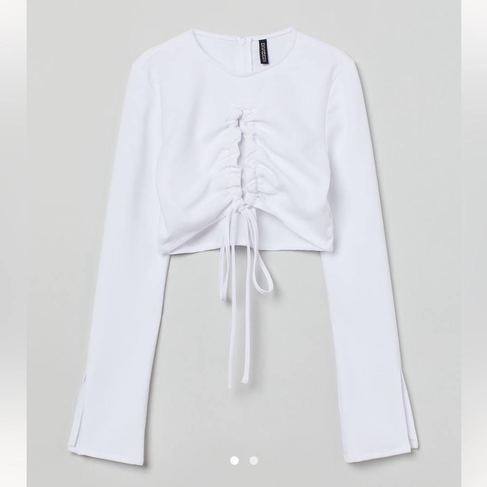 NWT H&M White long sleeve crop top